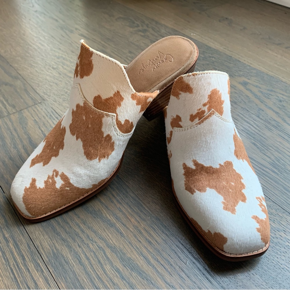 Crown Vintage Galiena Cowhide Women's Mules